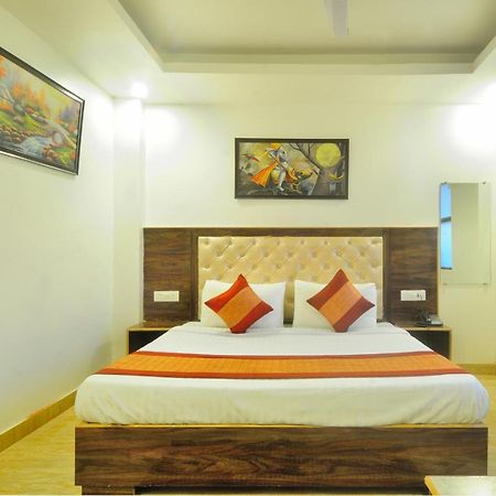 Hotel Noida Delight 外观 照片