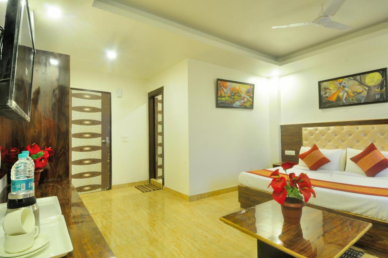 Hotel Noida Delight 外观 照片