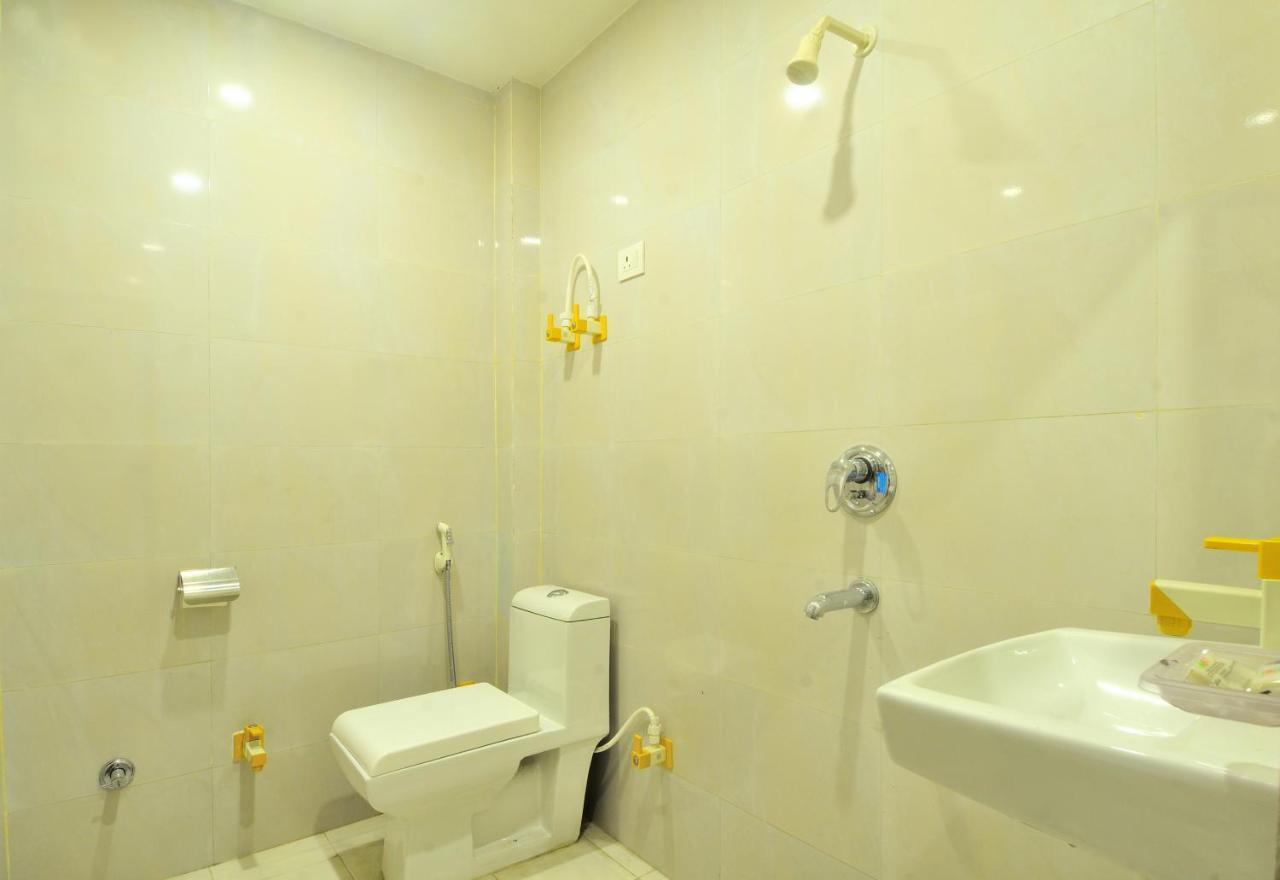 Hotel Noida Delight 外观 照片